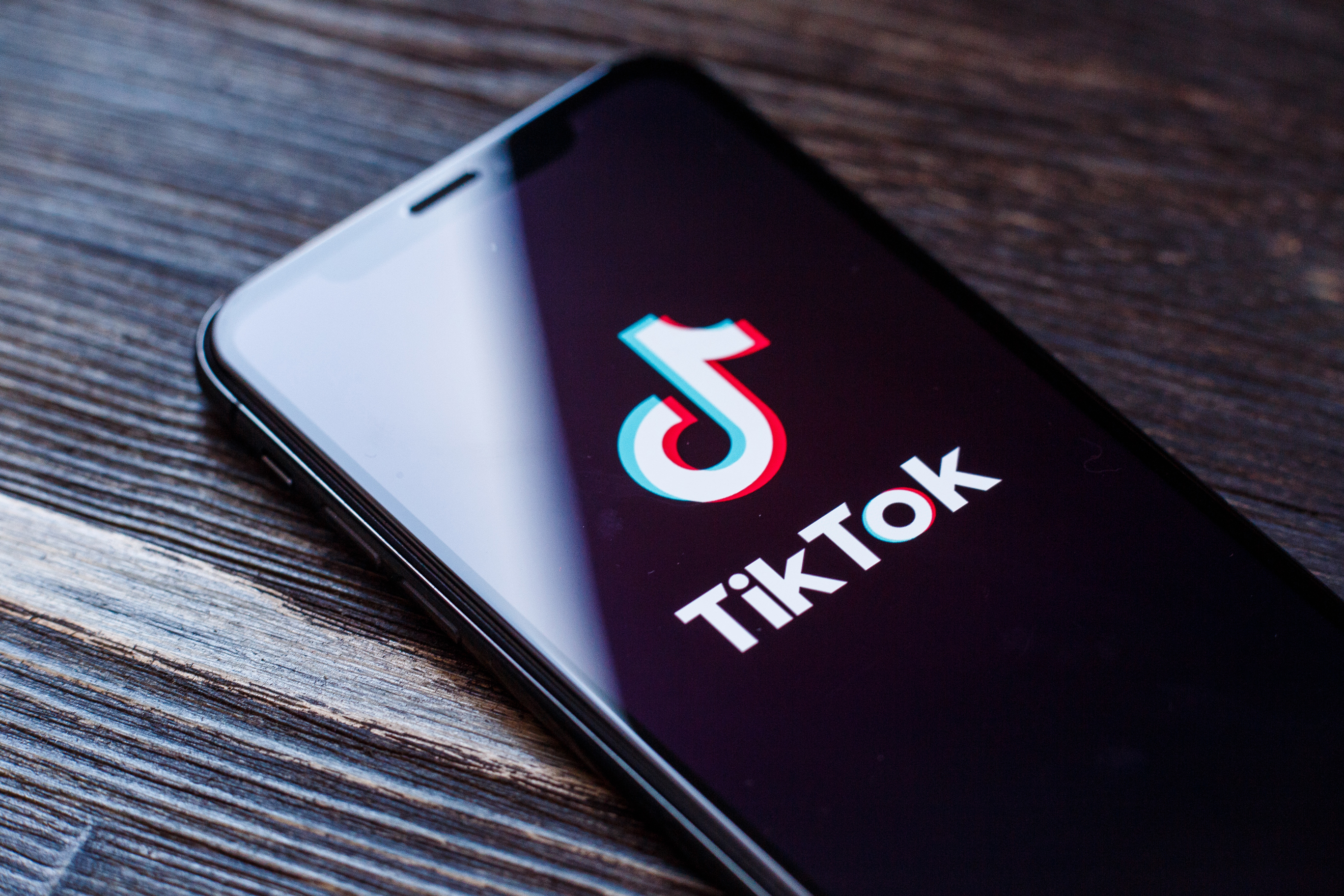 How to Use TikTok to Scale Your E-commerce Business - Razorpay Thirdwatch